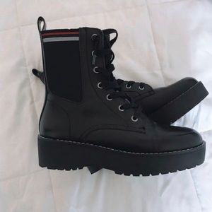 Zara Black lace - up leather boots size 6.5